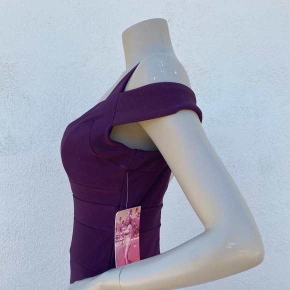 Emerald Sundae Juniors' Sweetheart Gown Dress Med - Picture 4 of 6